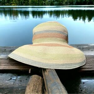 🌻Vintage Columbia Striped Floppy Straw Sun Hat